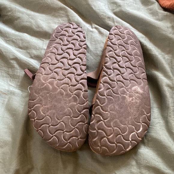 Birkenstock’s Mayari mocha sandals - Picture 3 of 3